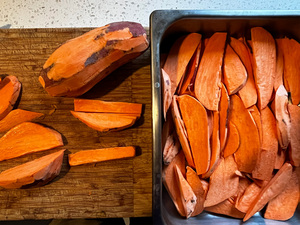 cut yams into thin wedges